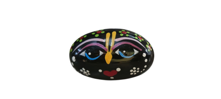 Natural Painted Shaligram Wholesaler in Mathura | Handcrafted Decorative Shaligram Stone